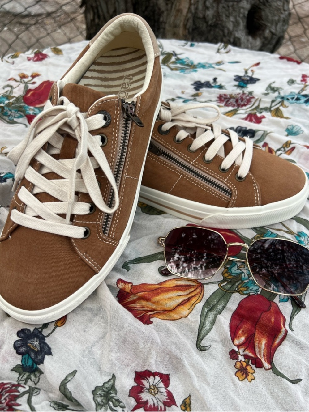 Taos Footwear Brown Canvas Sneakers with Cream Accents